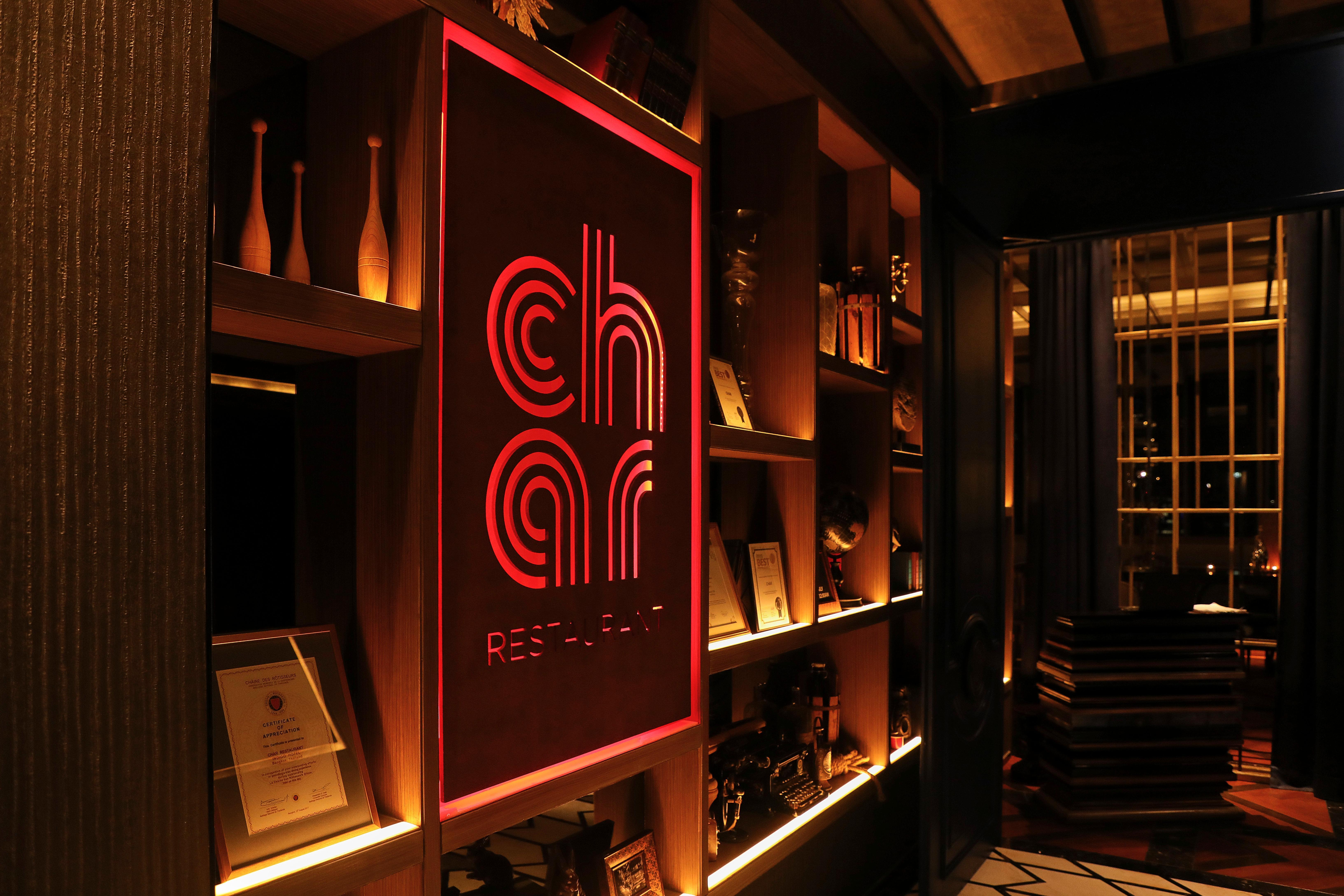 曼谷无线路英迪格酒店 外观 照片 Char Restaurant
